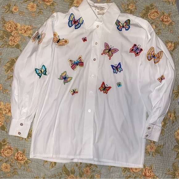 Escada Butterfly ๐ฆ Shirt - Picture 4 of 10